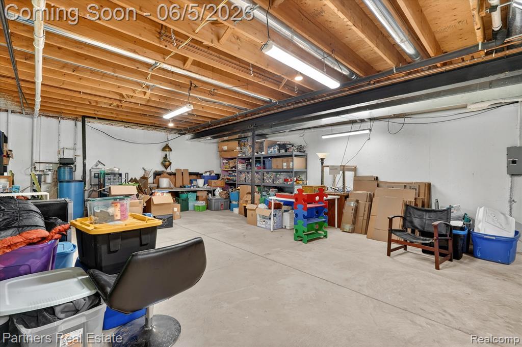 4053 Rolling Acres Drive, Hartland, MI 48353 — Photo 54