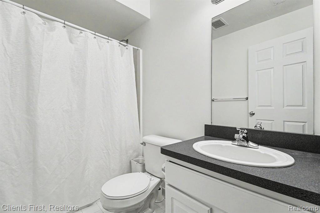 41639 Tera Lane, Novi, MI — Photo 24