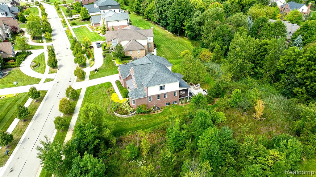 17905 BRIAR RIDGE Lane, Northville, MI 48168 — Photo 47