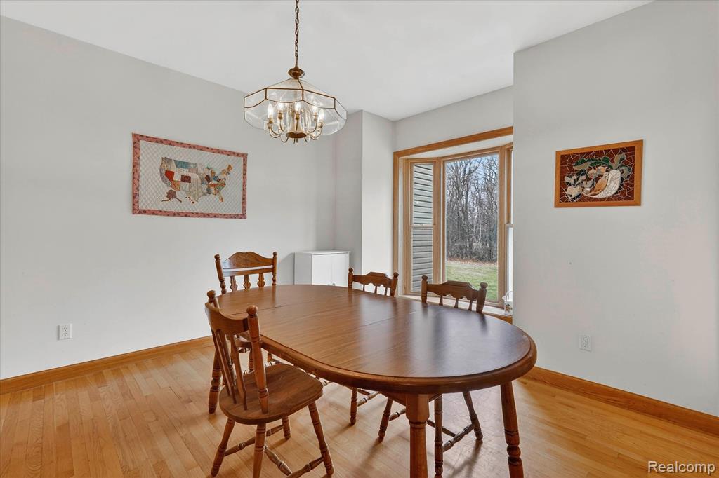5640 Fisher Road, Howell, MI 48855 — Photo 8