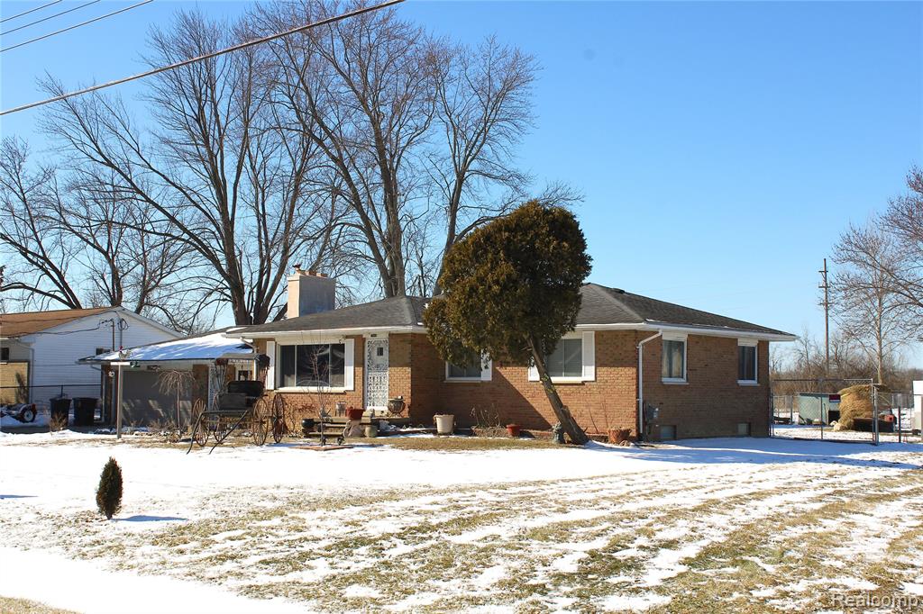1627 McAlpine Drive, Mount Morris, MI 48458 — Photo 5
