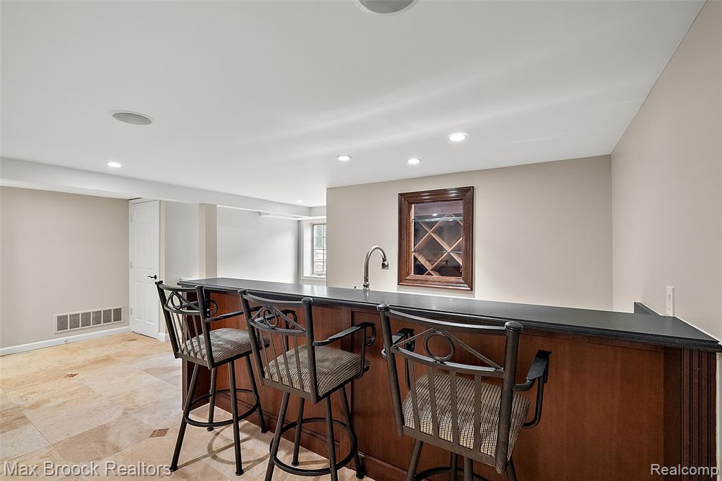 4627 Sunningdale Drive, Bloomfield Hills, MI 48302 — Photo 26