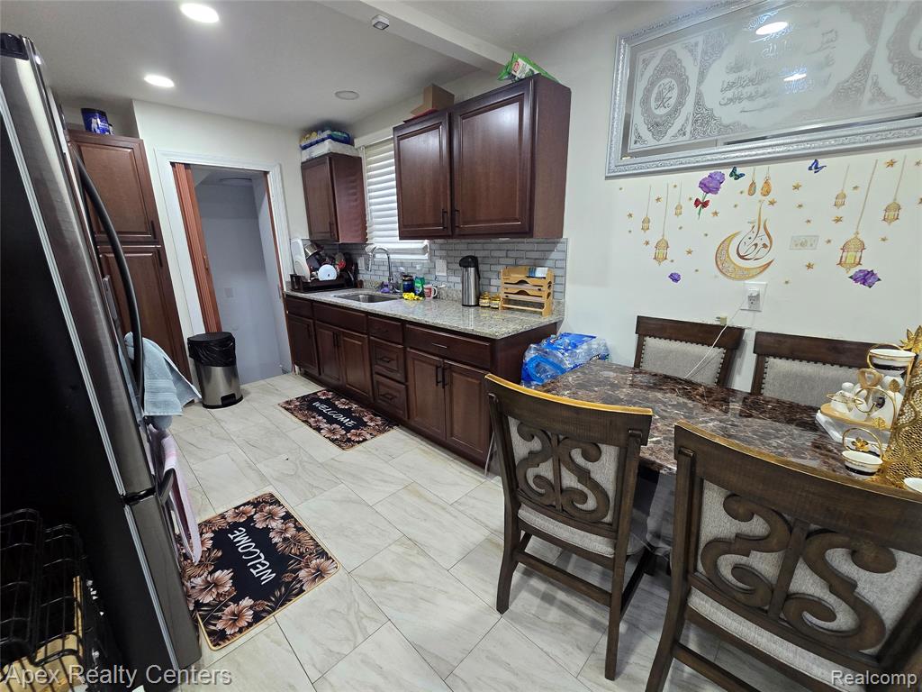 6320 Saint Marys Street, Detroit, MI 48228 — Photo 24