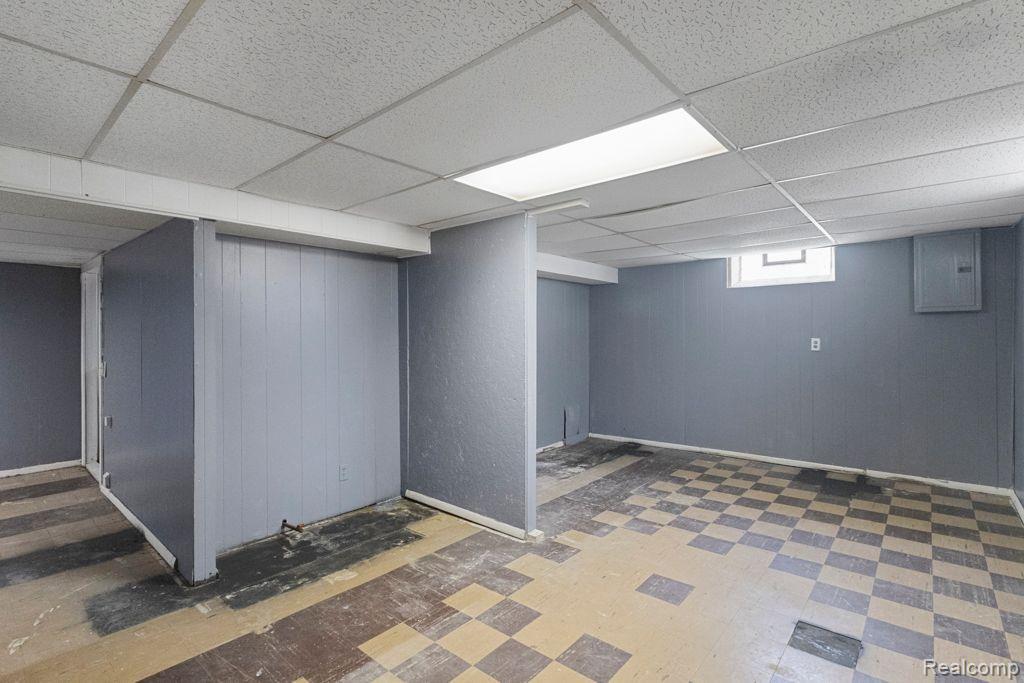 4976 CORNELL Street, Dearborn Heights, MI 48125 — Photo 19