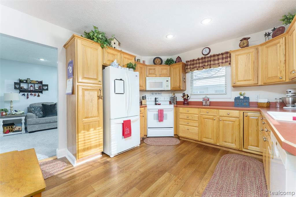 919 E Michigan Avenue, Grass Lake, MI 49240 — Photo 7