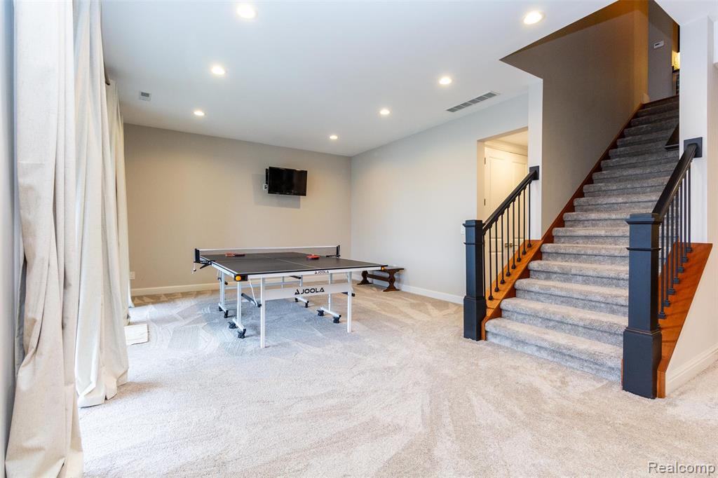 302 Tanview Drive, Oxford, MI, 48371