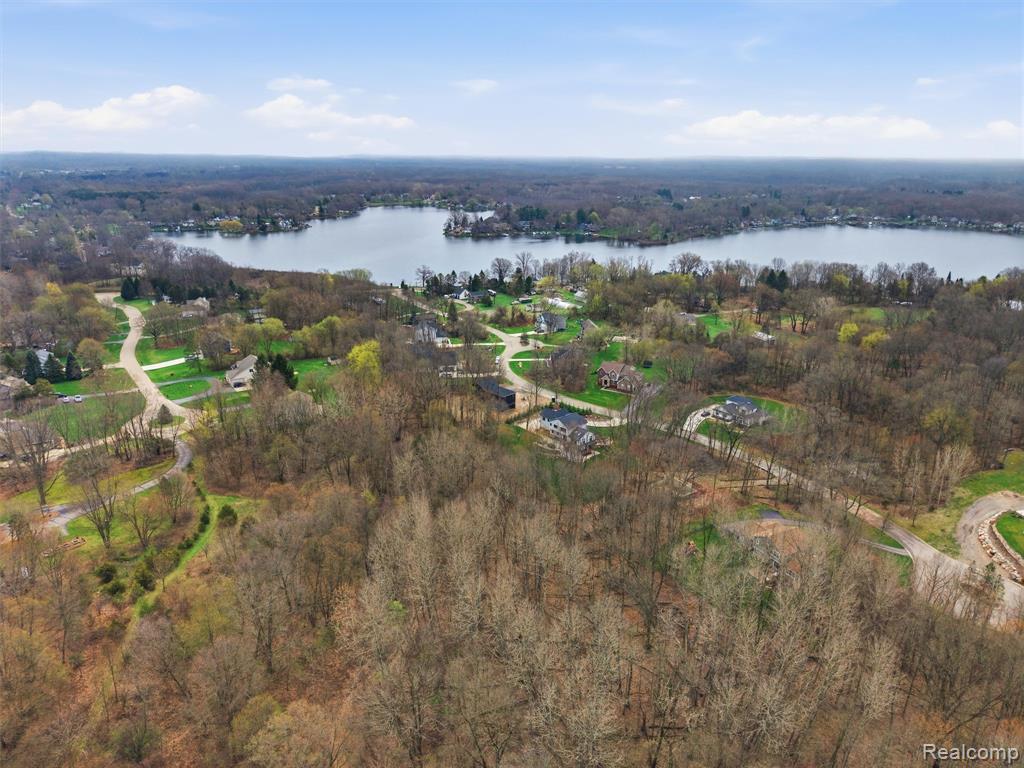 11810 Scenic Valley, Davisburg, MI 48350 — Photo 44