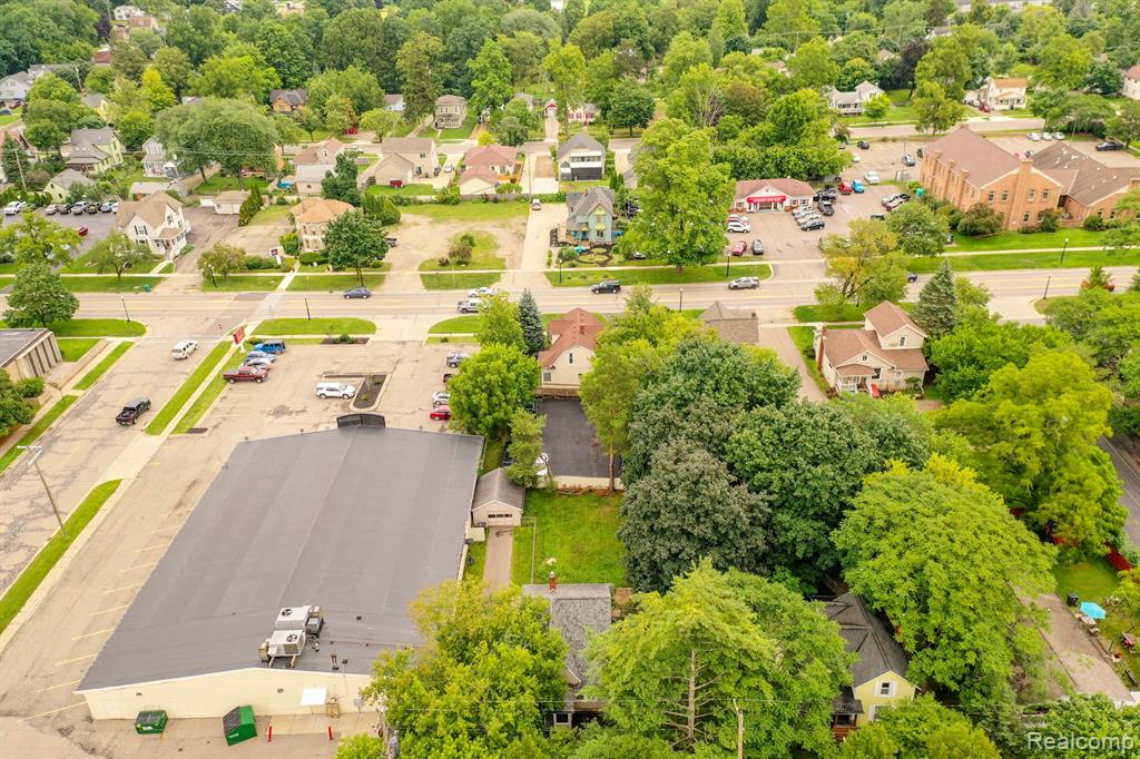 515 E GRAND RIVER Avenue, Howell, MI 48843 — Photo 13