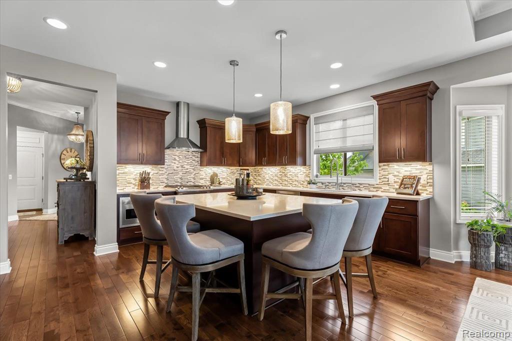 8350 STONEY CREEK Drive, South Lyon, MI 48178 — Photo 16