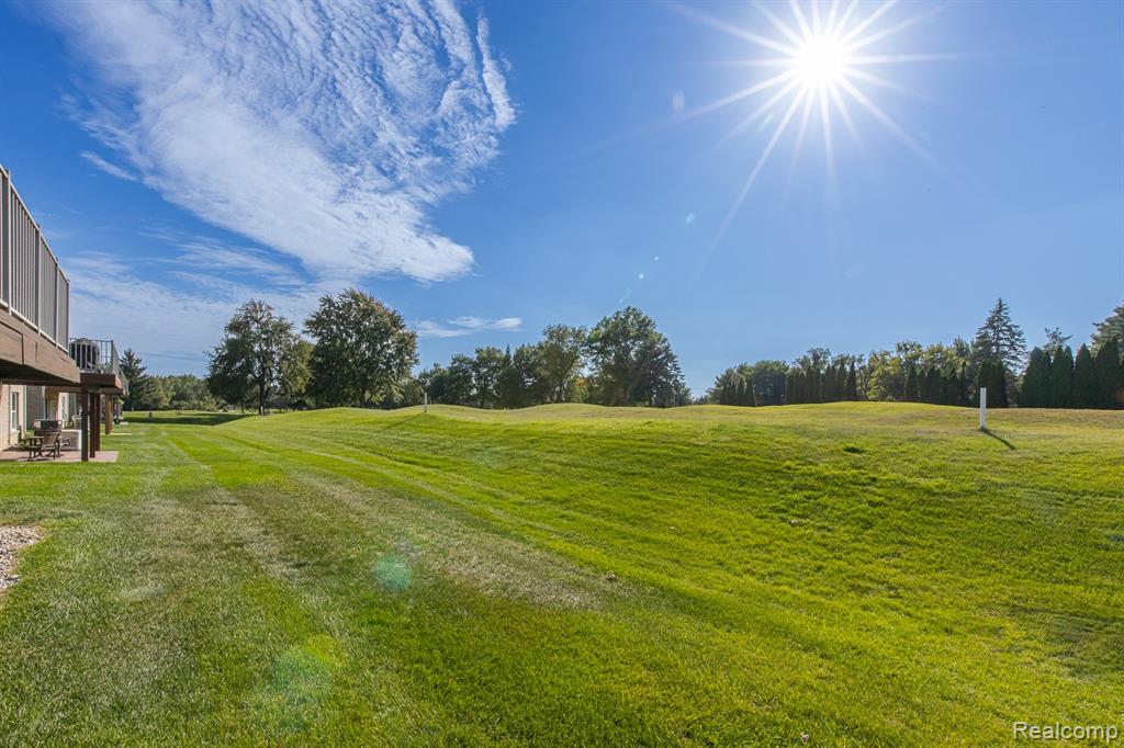 5985 Baypointe Boulevard, Clarkston, MI — Photo 55