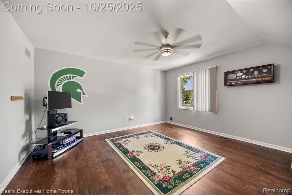 54464 Sherwood Lane, Shelby Twp, MI 48315 — Photo 52