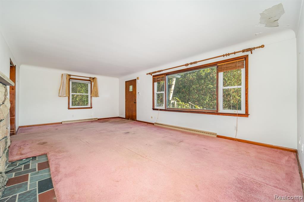 4354 Maybee Road, Lake Orion, MI — Photo 4
