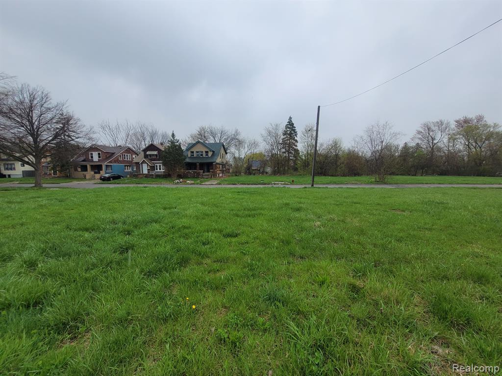 3959 BEACONSFIELD Street, Detroit, MI 48224 — Photo 2