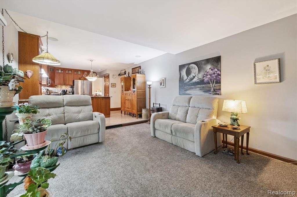 42359 Park Ridge Road, Novi, MI — Photo 12