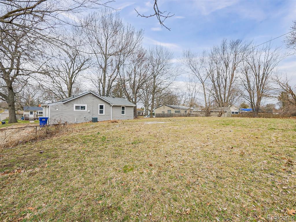 750 Scottwood Street, Pontiac, MI 48340 — Photo 26