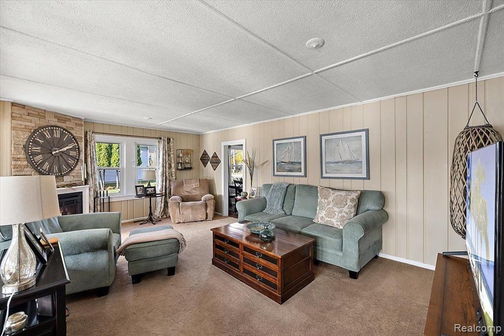 6738 GRAND BEACH Drive, Brighton, MI 48114 — Photo 26