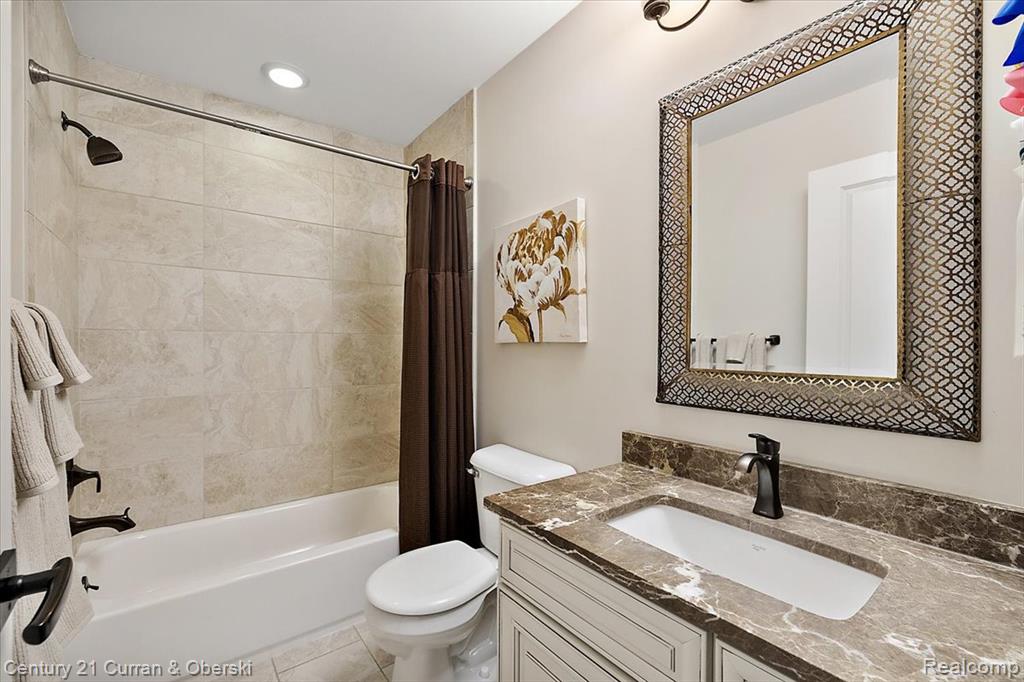 1345 E Lake Drive, Novi, MI 48377 — Photo 59