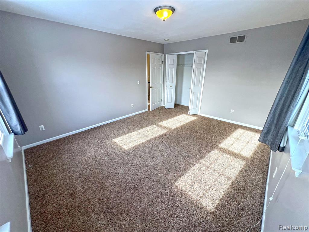 47546 Belmont Drive, Belleville, MI 48111 — Photo 43