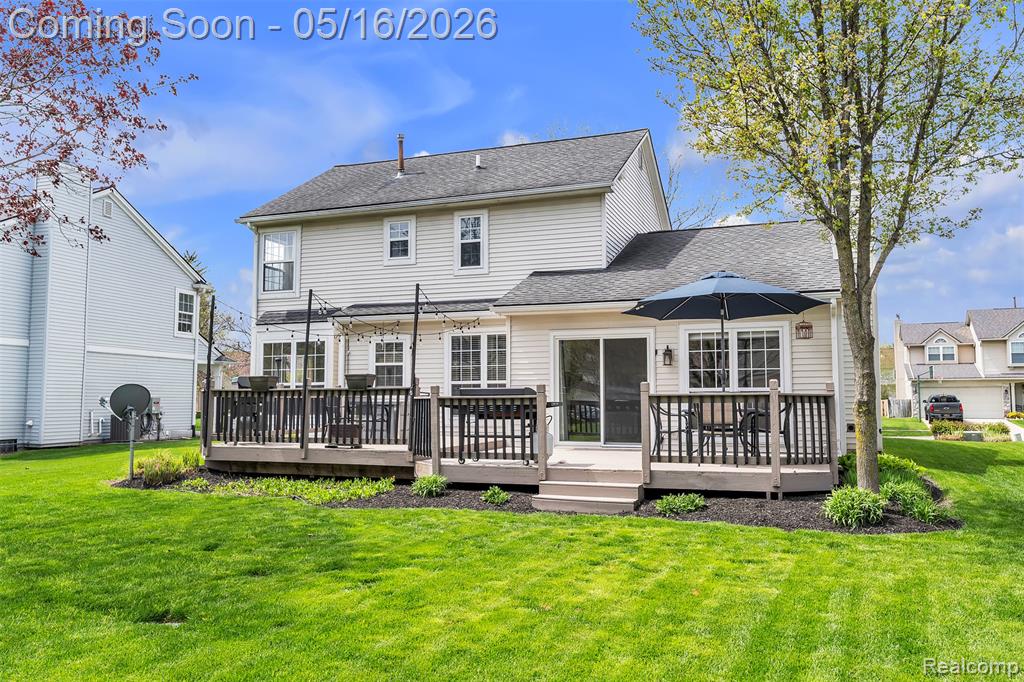 944 S Parkwood Drive, South Lyon, MI 48178 — Photo 45