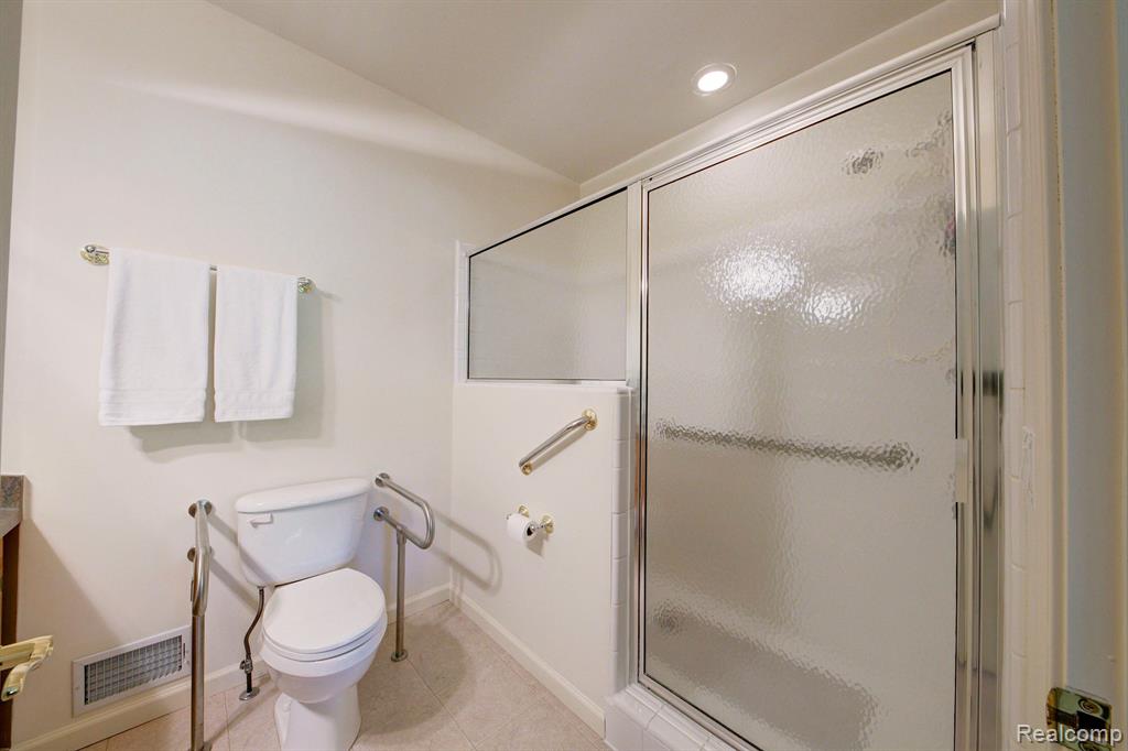 47774 PAVILLON Road, Canton, MI 48188 — Photo 13