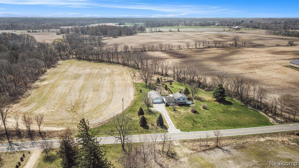 4896 BEARD Road, Byron, MI 48418 — Photo 38
