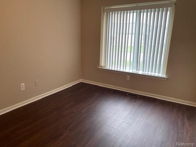 7002 Hayes Street, Grand Blanc, MI 48439 — Photo 6
