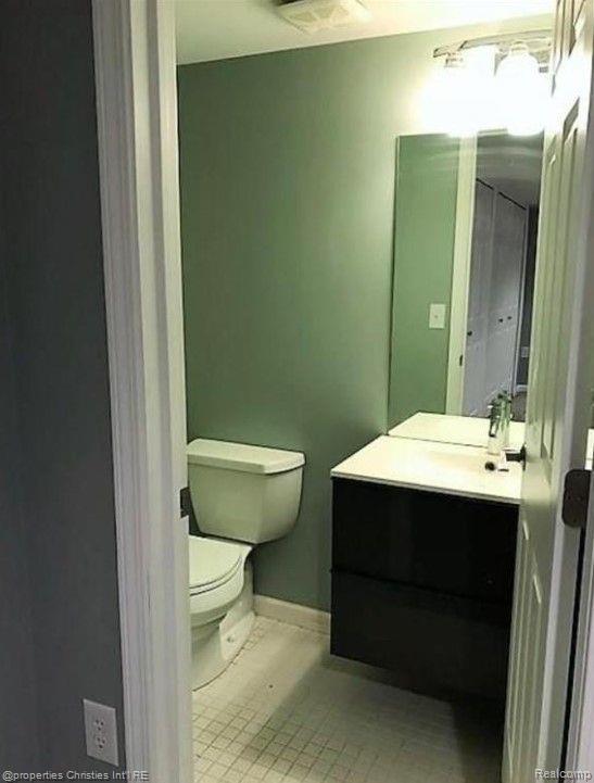 44040 N UMBERLAND Circle, Canton, MI 48187 — Photo 11