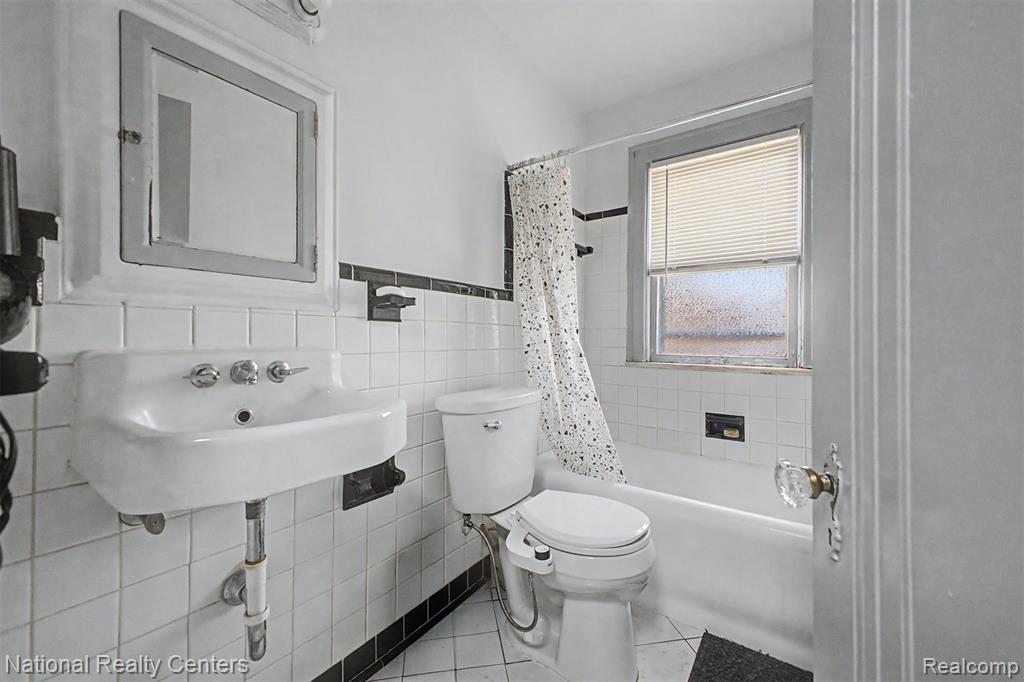 6348 Coleman Street, Dearborn, MI 48126 — Photo 28