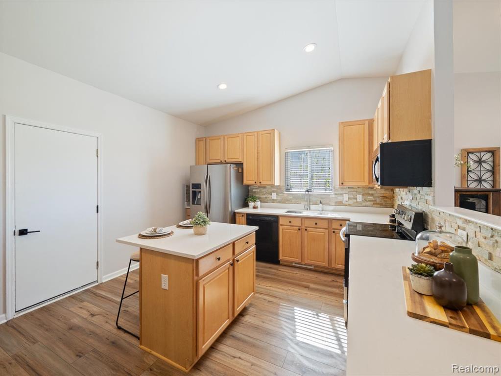 7184 PAMELA Drive, Ypsilanti, MI 48197 — Photo 12