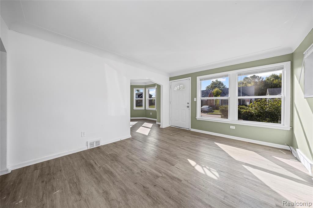 7280 Rosemont Avenue, Detroit, MI 48228 — Photo 9