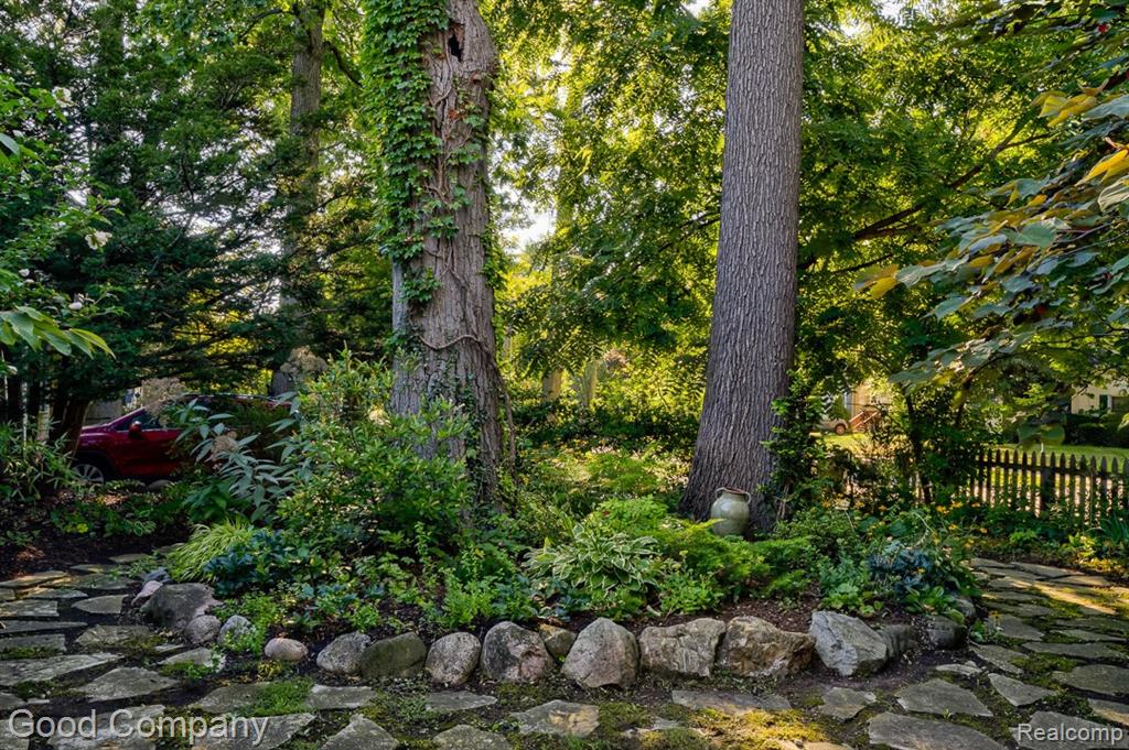 19 Oakdale Boulevard, Pleasant Ridge, MI — Photo 70