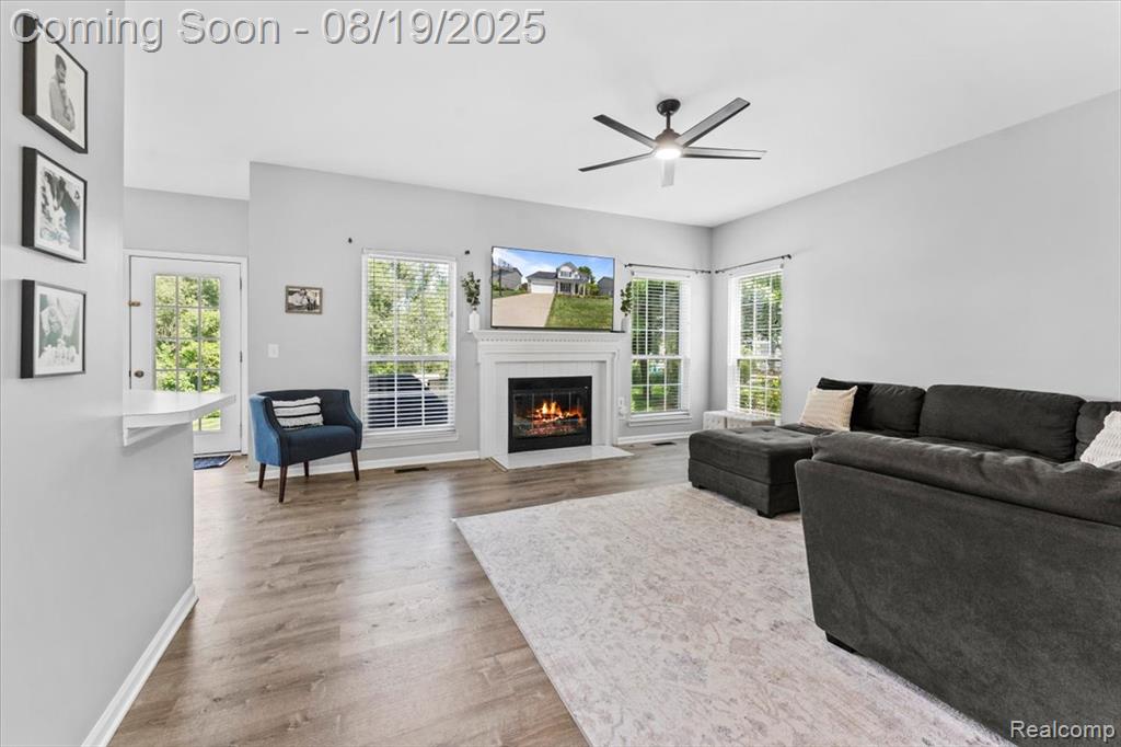 1098 Colt Drive, South Lyon, MI 48178 — Photo 9