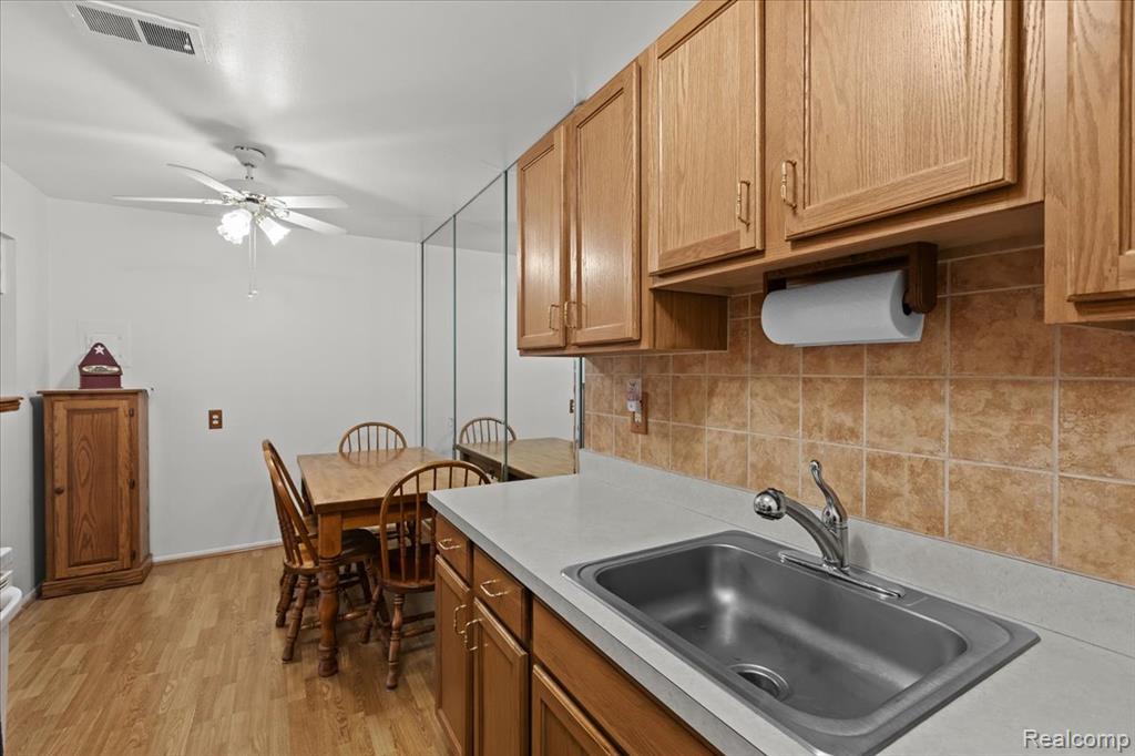 9959 Allen Pointe Drive, Allen Park, MI 48101 — Photo 12