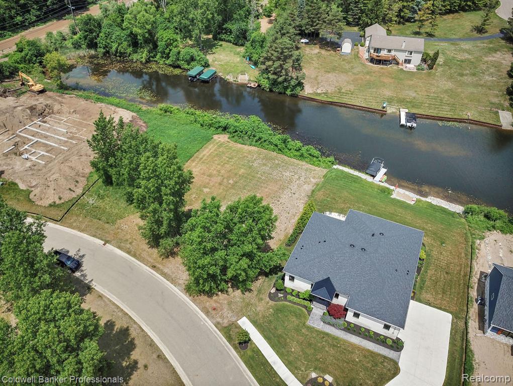 1932 Sandy Shores Drive, Oxford, MI 48371 — Photo 5