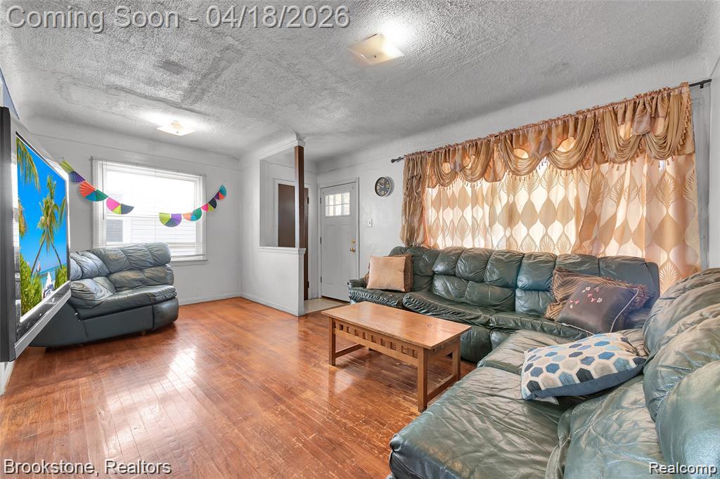 6251 Stahelin Avenue, Detroit, MI 48228 — Photo 6