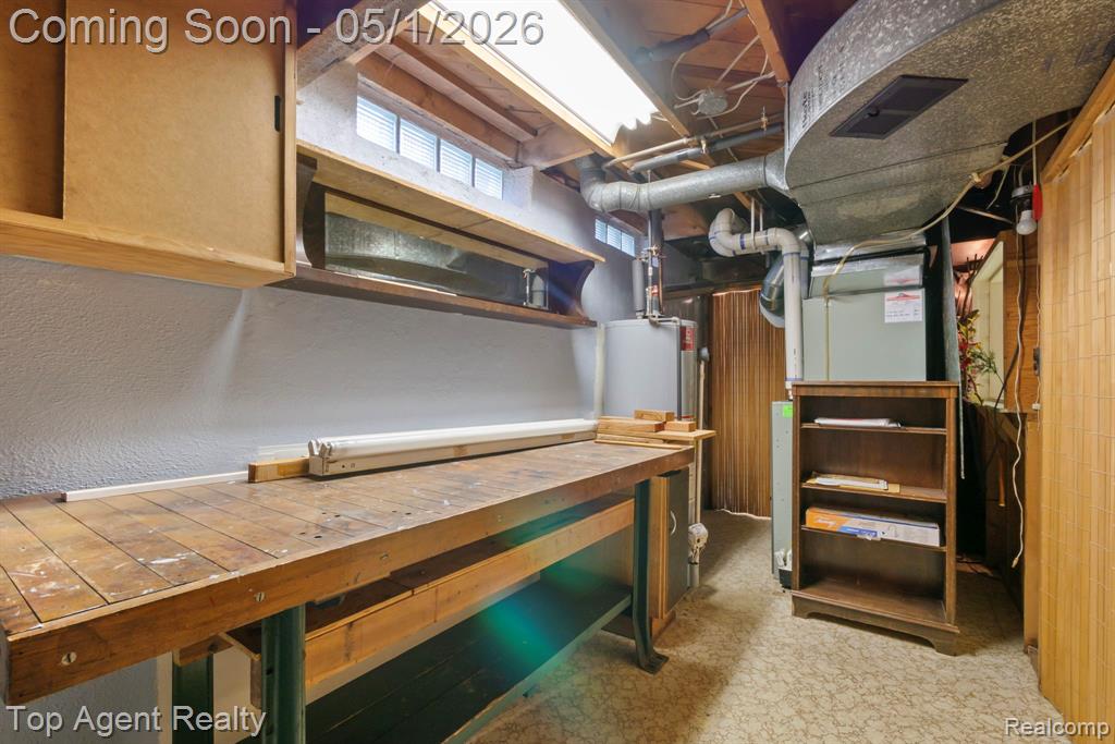 30151 Barbary Court, Warren, MI 48093 — Photo 44