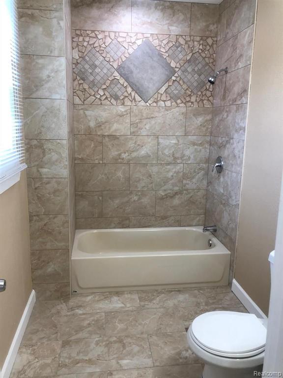 6047 HARTFORD ST, Detroit, MI 48210 — Photo 12