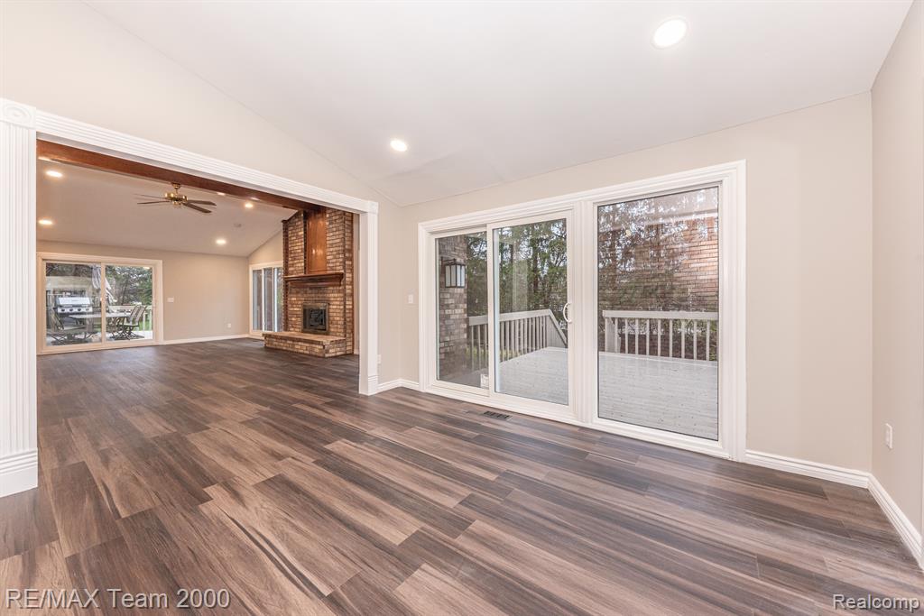 17148 PON VALLEY Drive, Northville, MI 48168 — Photo 38