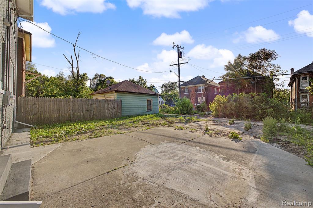 5060 S Clarendon Street, Detroit, MI 48204 — Photo 47