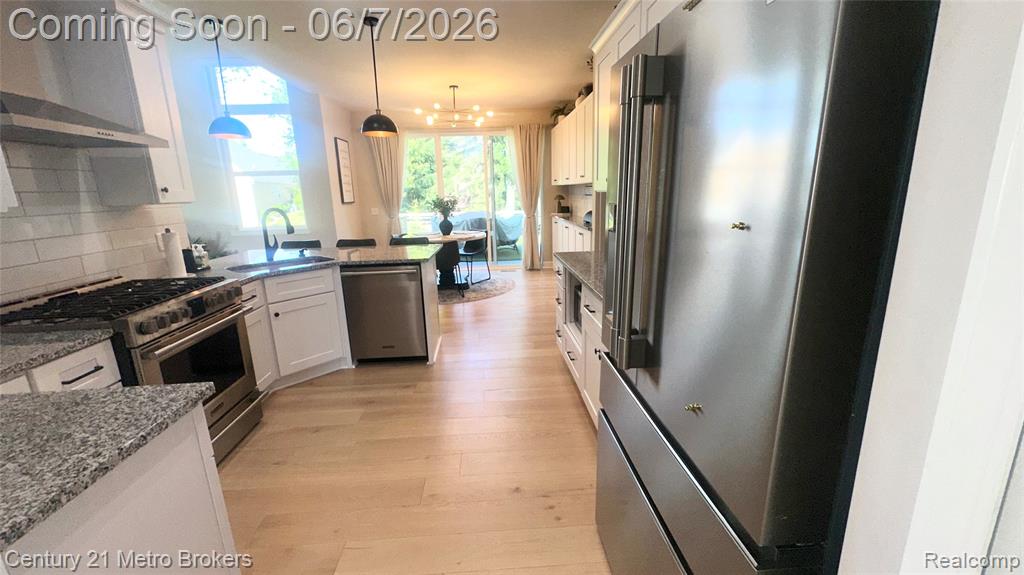 16437 Sleepy Hollow Drive, Fenton, MI 48430 — Photo 11