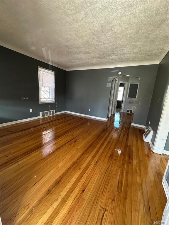 9934 WARWICK Street, Detroit, MI 48228 — Photo 7