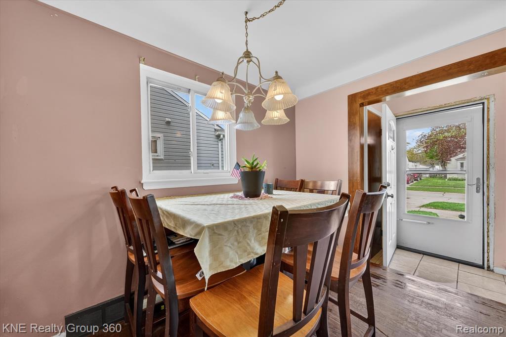31325 Sheridan Street, Garden City, MI — Photo 11