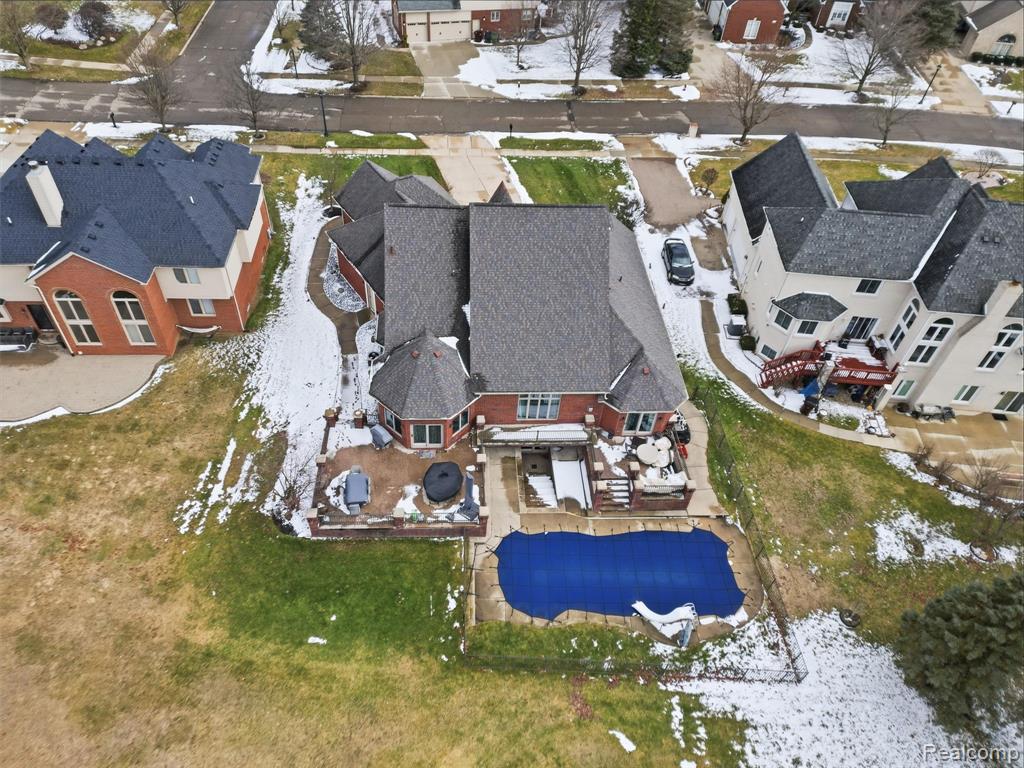 54465 Birchfield Drive E, Shelby Twp, MI 48316 — Photo 83