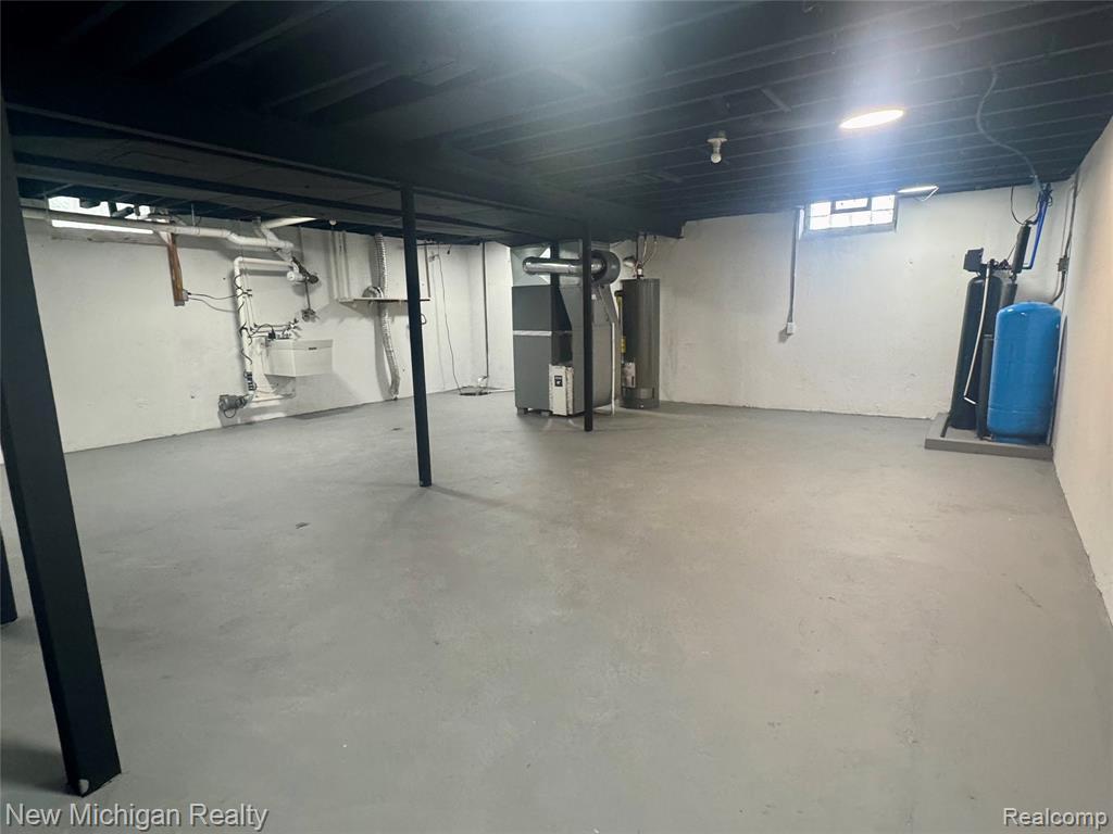 4146 McCandlish Road, Grand Blanc, MI 48439 — Photo 23