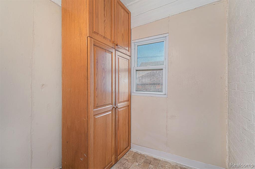 221 W Grixdale, Highland Park, MI 48203 — Photo 19