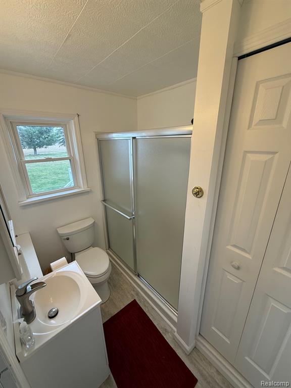 2329 Seymour Road, Swartz Creek, MI 48473 — Photo 7