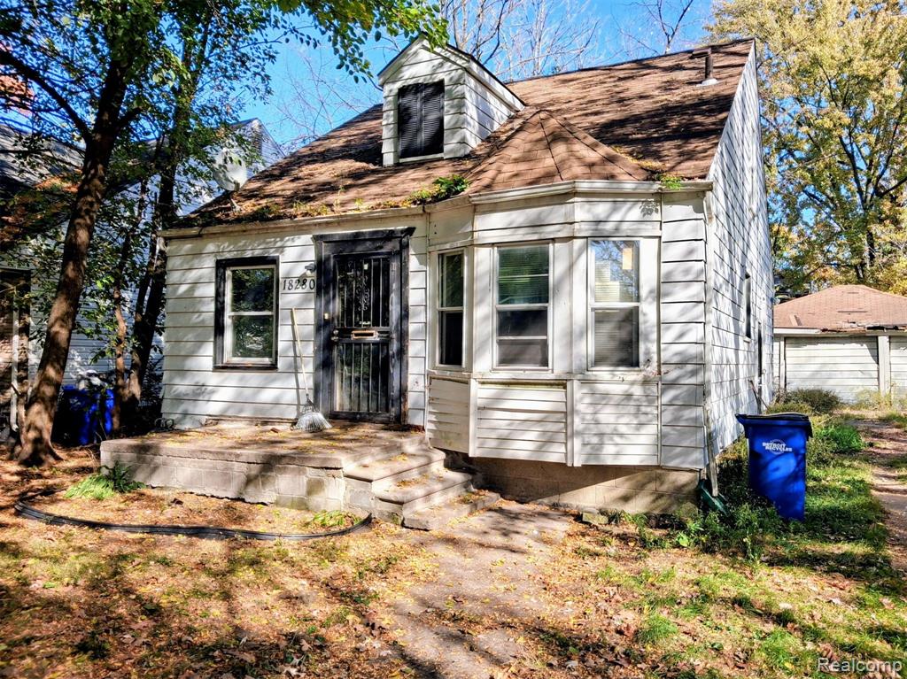 18280 Heyden Street, Detroit, MI 48219