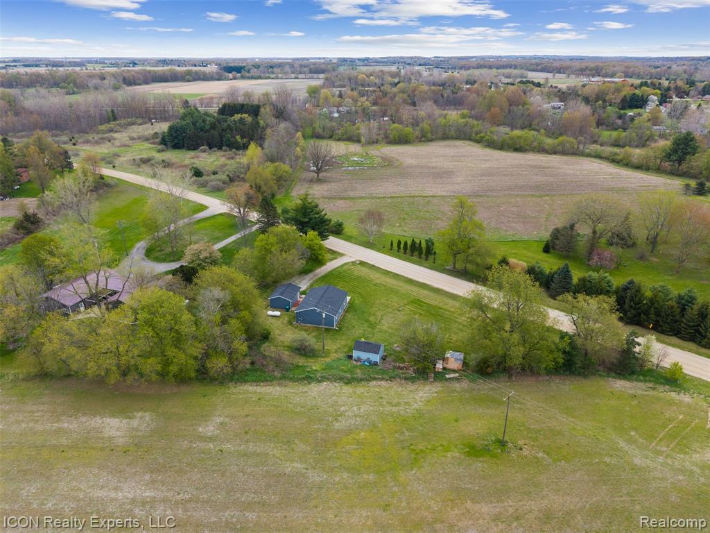 6093 Old State Road, North Branch, MI 48461 — Photo 40