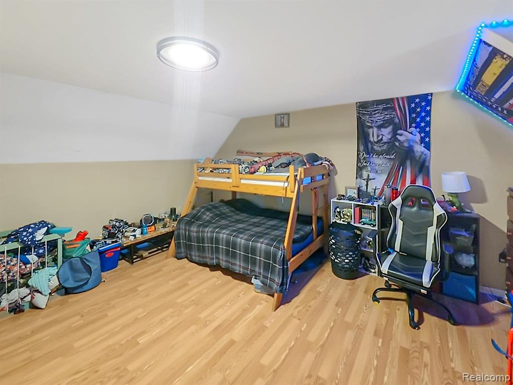 6533 Kilburn Road, Grant, MI 48032 — Photo 15