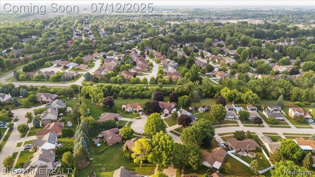 41741 Lore Court, Clinton Twp, MI 48038 — Photo 57